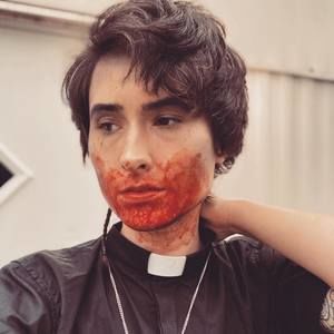 Meet your Posher, Alex
